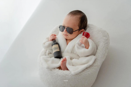 梅州宝宝额头高聪明有福气